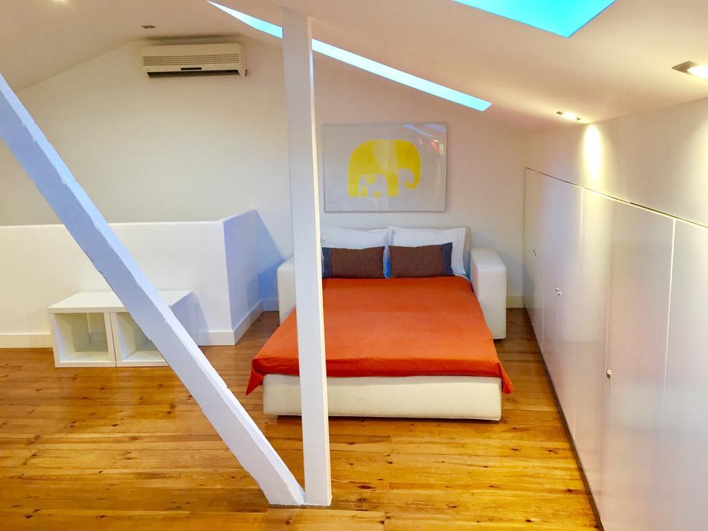 Design Duplex Apartment Ba/ Chiado Lisboa Exterior foto